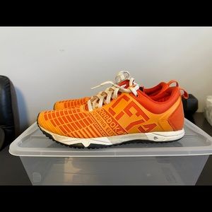 REEBOK CROSSFIT Trainers (SIZE US W7)